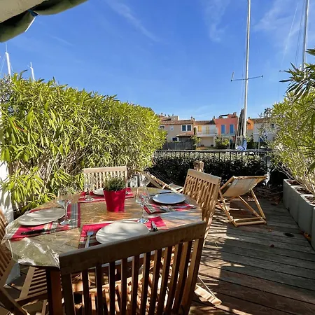 Renovated 2 - Ac Wifi And Terrace Apartment
